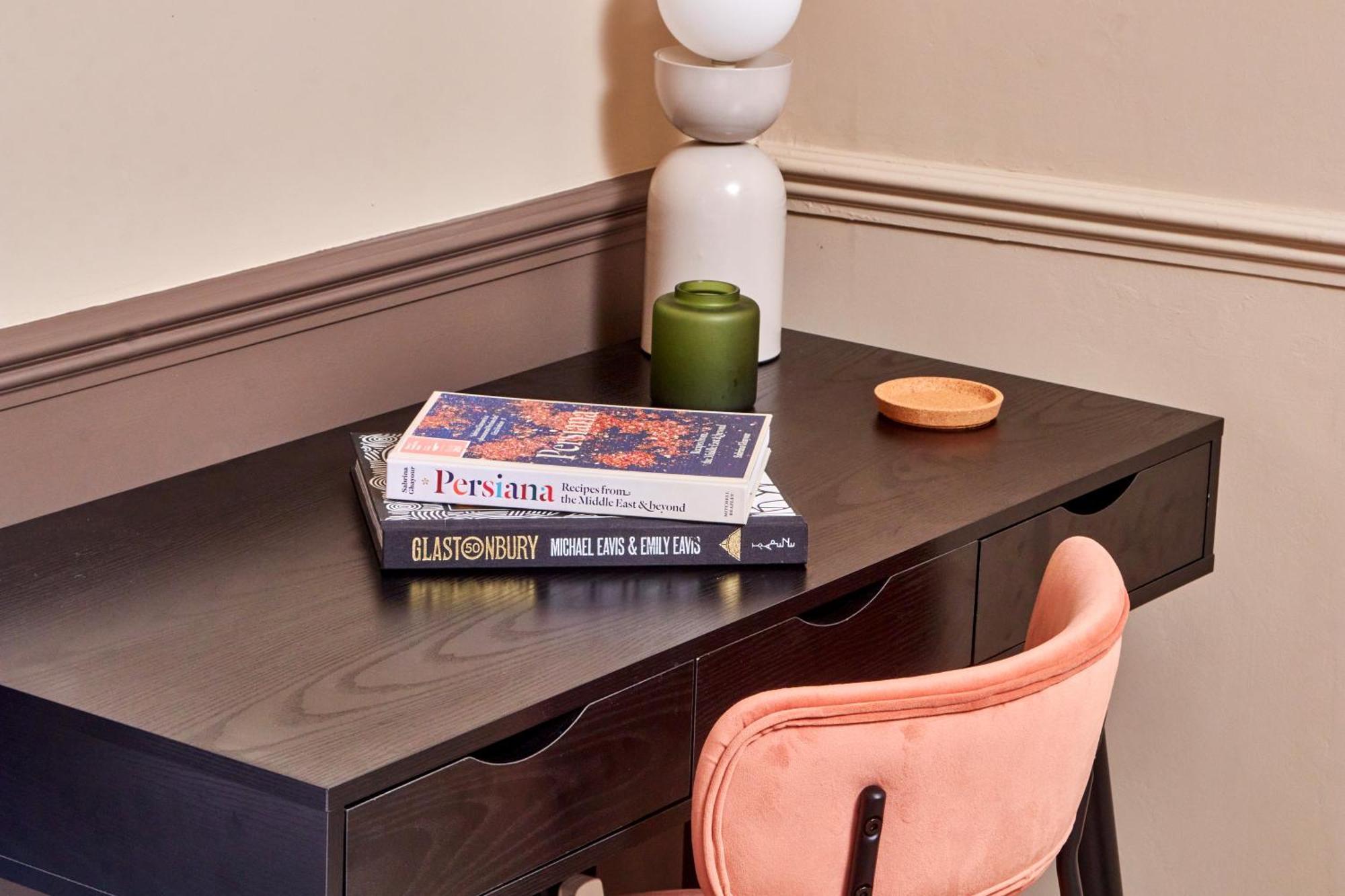 Settle In Winchester - Stylish Self Check-In Rooms Exterior foto